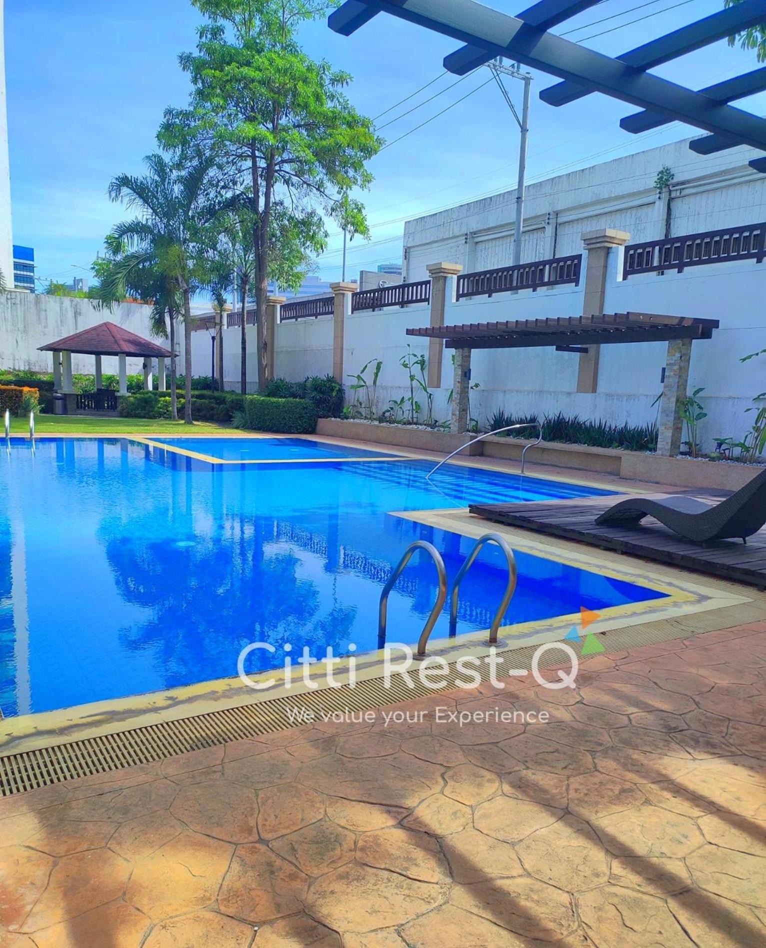 الشقق الفندقية مونتنلوبافي  Cozy Unit With Free Pool, Netflix & Wifi In Alabang Crq3 المظهر الخارجي الصورة